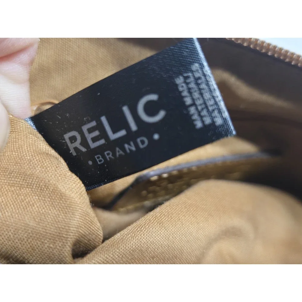 Relic Brand Collection ColorBlock Crossbody Bag Purse Faux Leather Navy/Tan Smal